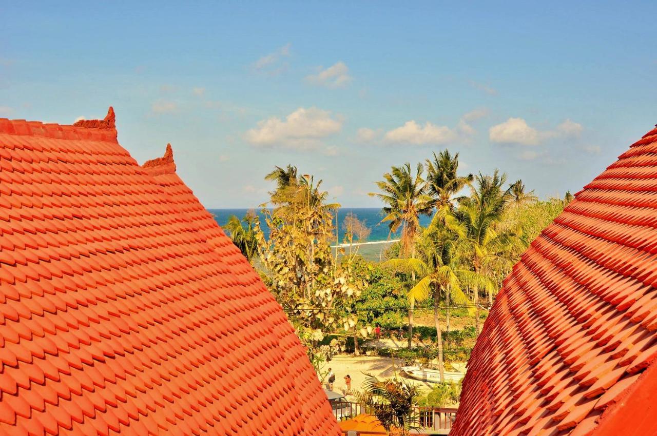 Surya Chandra Beach Bungalow Batununggul Екстер'єр фото