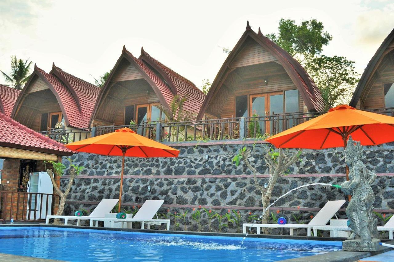 Surya Chandra Beach Bungalow Batununggul Екстер'єр фото