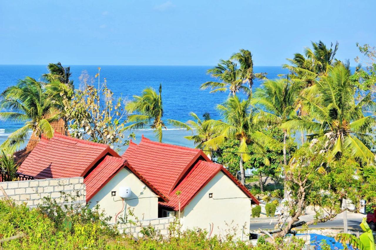 Surya Chandra Beach Bungalow Batununggul Екстер'єр фото