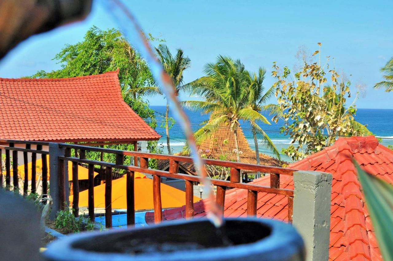 Surya Chandra Beach Bungalow Batununggul Екстер'єр фото