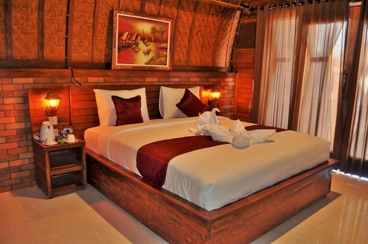 Surya Chandra Beach Bungalow Batununggul Екстер'єр фото