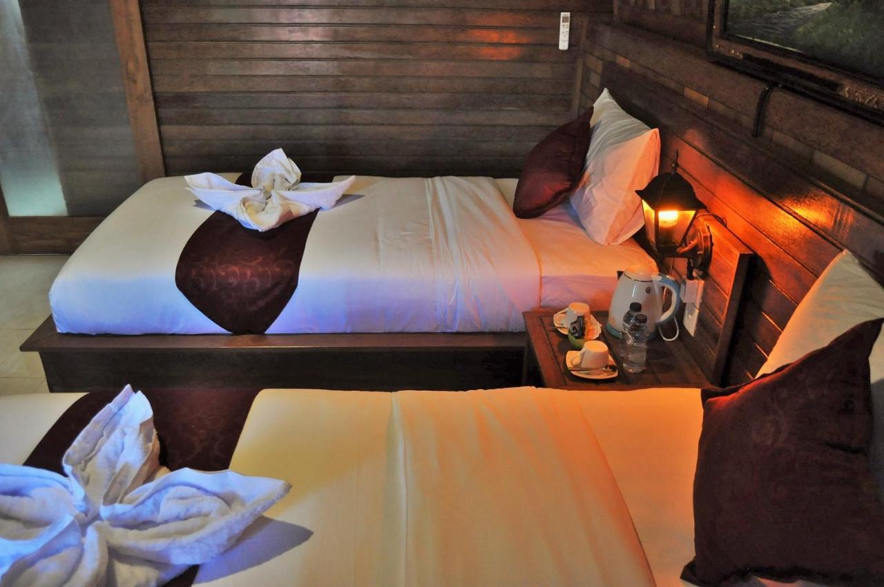 Surya Chandra Beach Bungalow Batununggul Екстер'єр фото